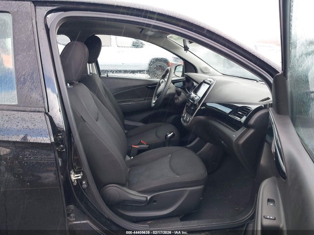 Chevrolet Spark 1lt Cvt