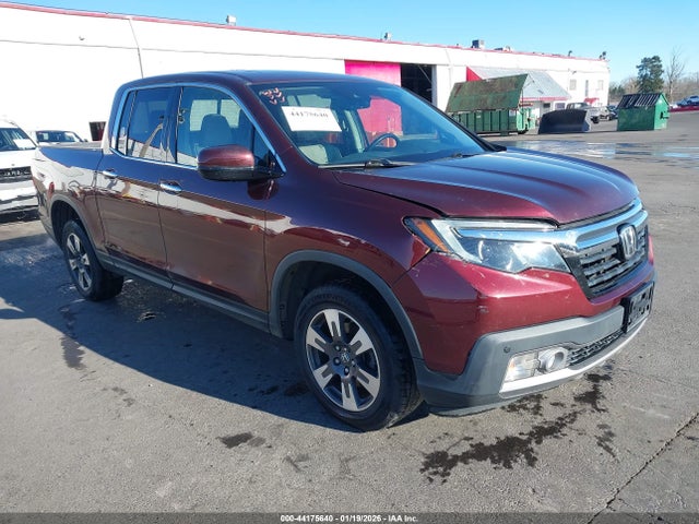 Salvage Honda Ridgeline Image