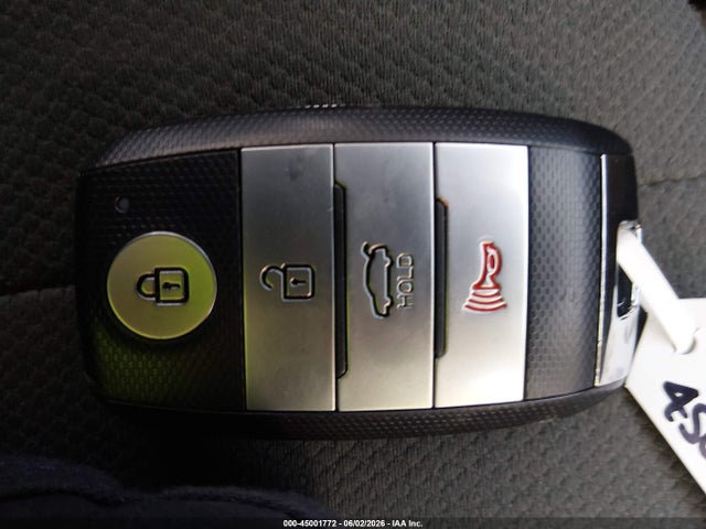 Kia Optima S
