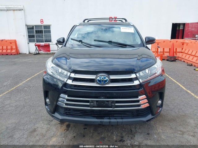 Toyota Highlander Limited Platinum