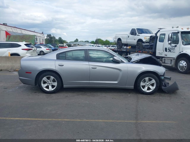 Dodge Charger Se