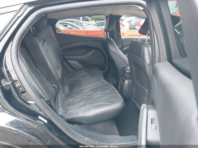 Ford Mustang Select