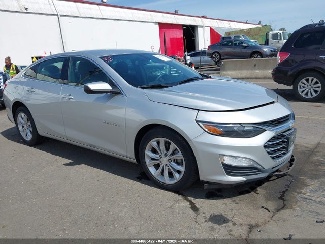 Salvage Chevrolet Malibu Image