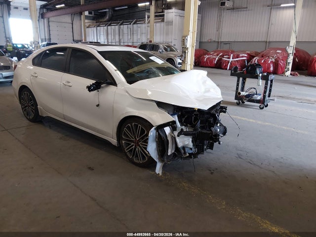 Salvage Kia Forte Image
