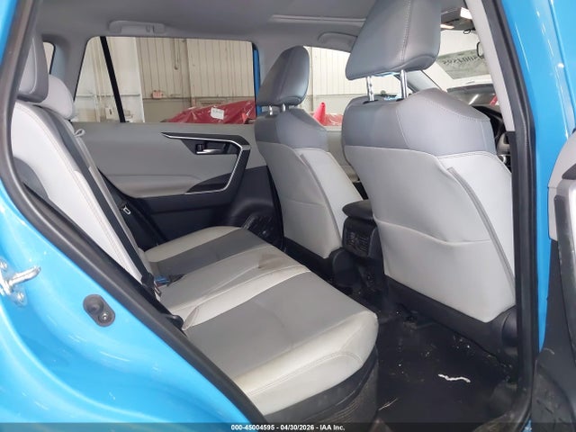 Toyota RAV4 Xle Premium