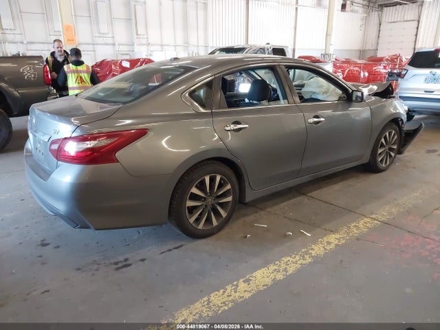 Nissan Altima 2.5 Sv