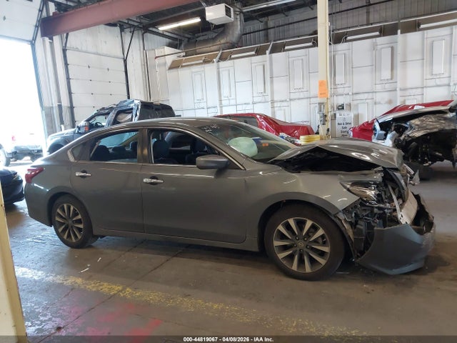 Nissan Altima 2.5 Sv