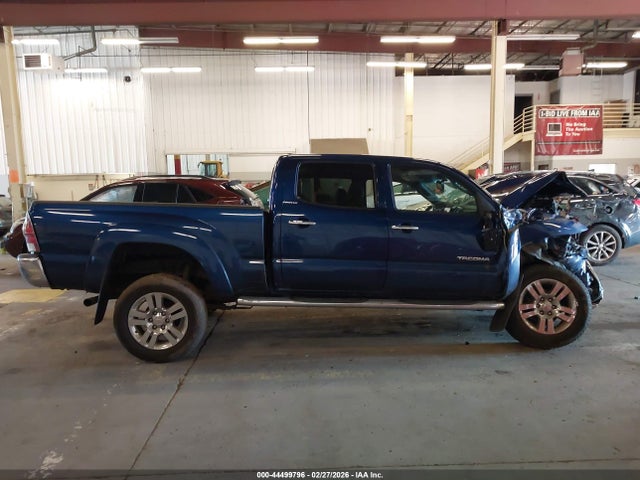 Toyota Tacoma Base V6