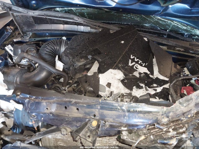 Toyota Tacoma Base V6