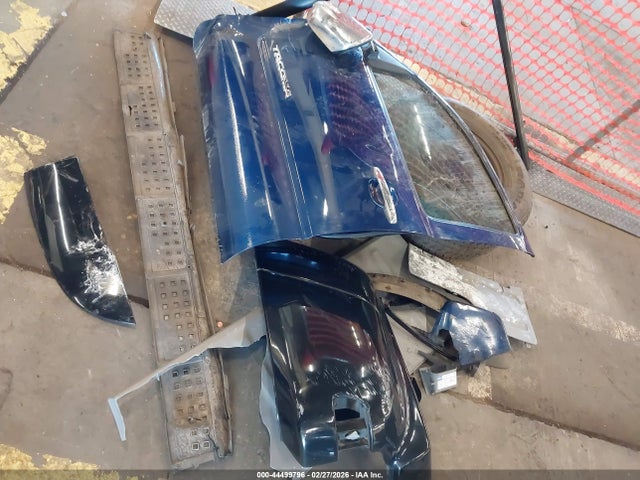 Toyota Tacoma Base V6