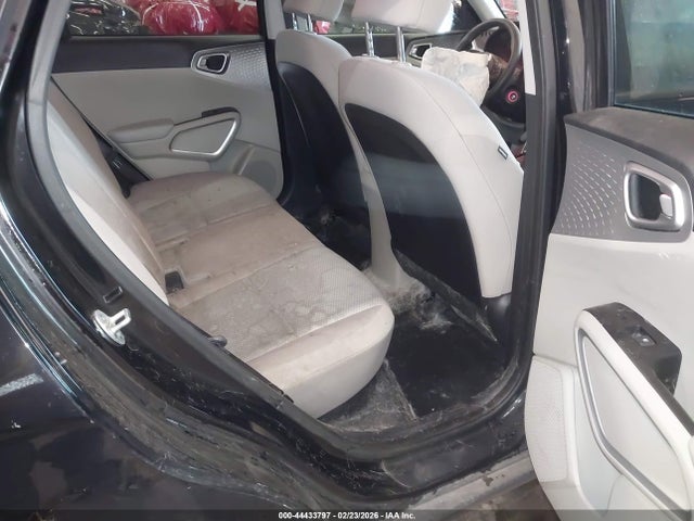 Kia Soul Lx
