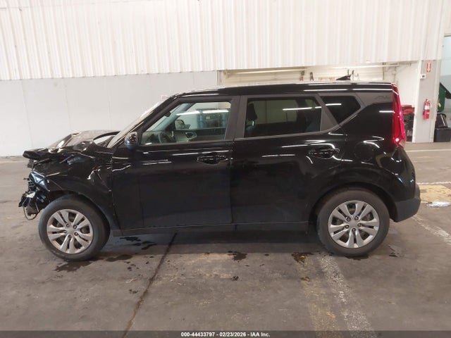Kia Soul Lx