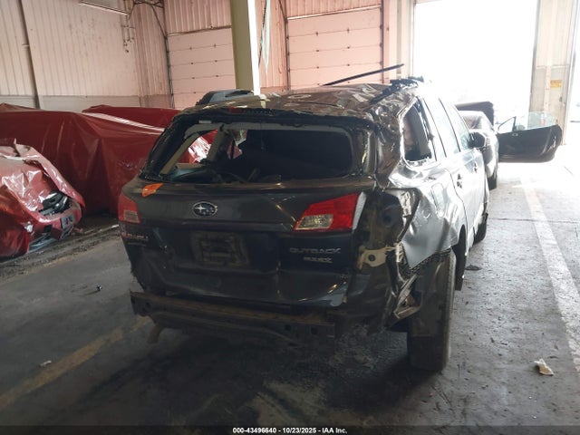 Subaru Outback 2.5i