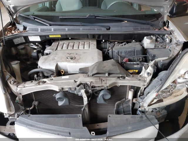 Toyota Sienna Le