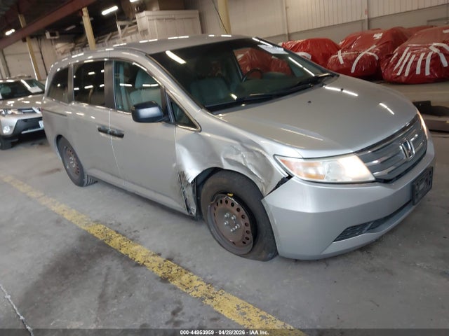 Salvage Honda Odyssey Image