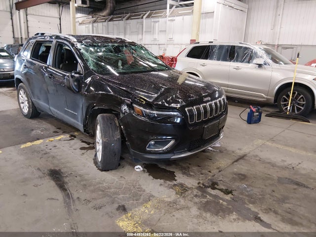Salvage Jeep Cherokee Image