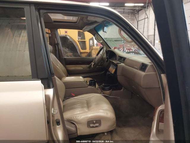 Lexus LX 450