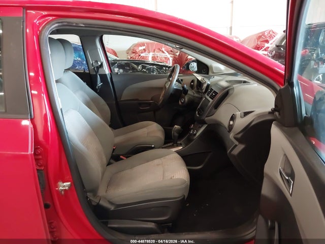 Chevrolet Sonic Ls Auto