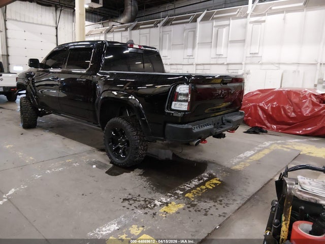 Ram 1500 Laramie Longhorn  4x4 5'7 Box