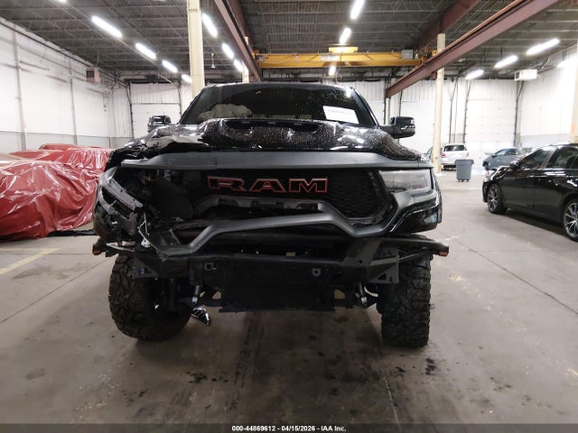 Ram 1500 Laramie Longhorn  4x4 5'7 Box