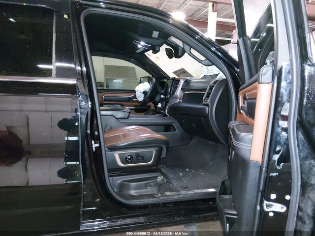 Ram 1500 Laramie Longhorn  4x4 5'7 Box