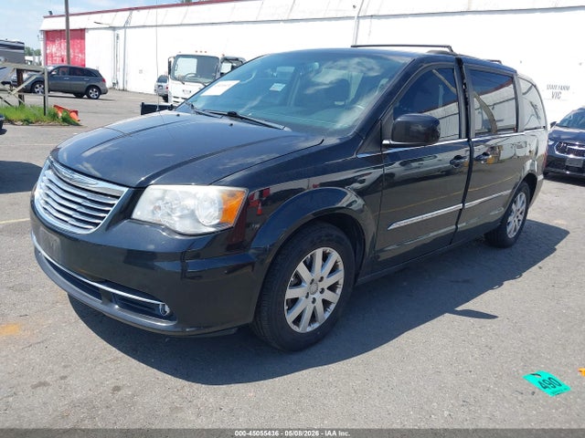 Chrysler Town & Country Touring