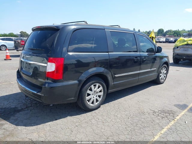 Chrysler Town & Country Touring