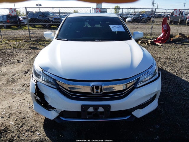 Honda Accord Touring V6