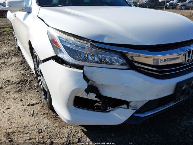 Honda Accord Touring V6