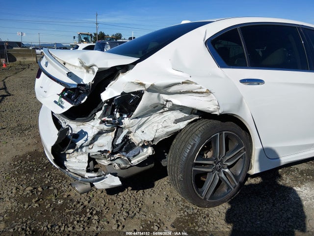 Honda Accord Touring V6