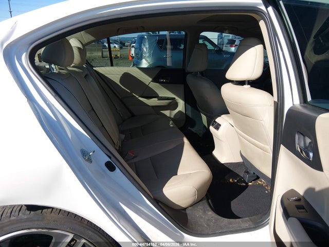 Honda Accord Touring V6