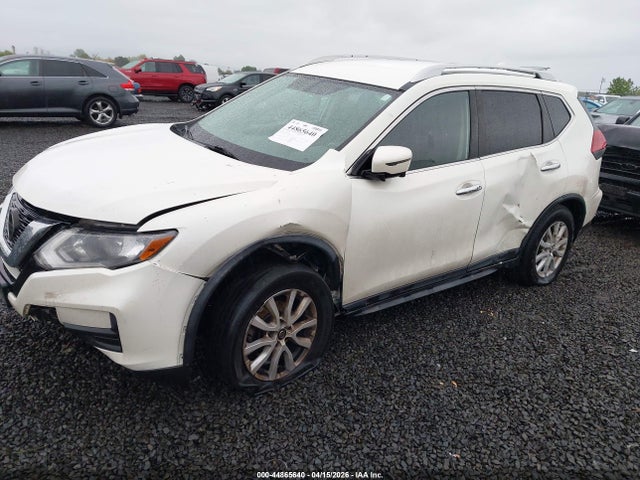 Nissan Rogue Sv