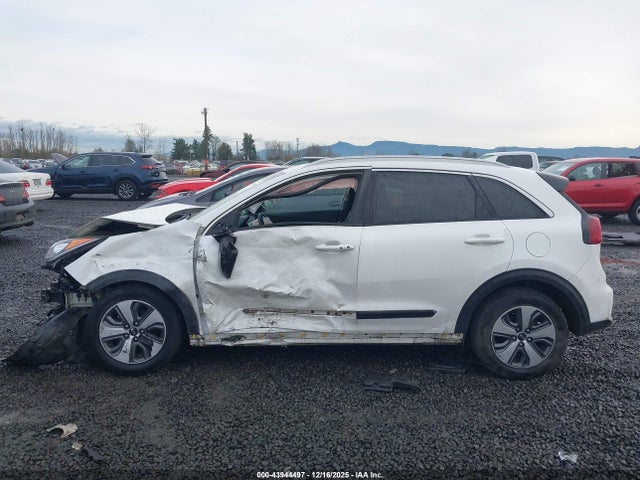 Kia Niro Ex