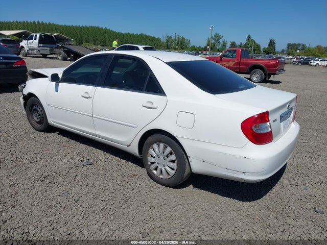 Toyota Camry Le V6