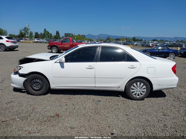 Toyota Camry Le V6