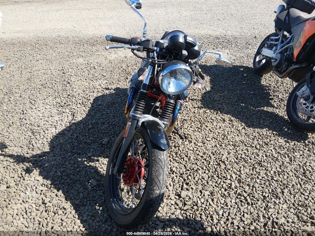 Moto Guzzi V7 Classic