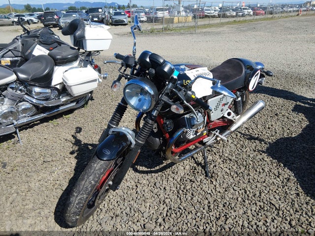 Moto Guzzi V7 Classic