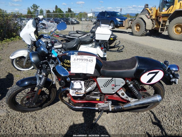 Moto Guzzi V7 Classic