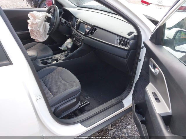 Kia Niro Lx