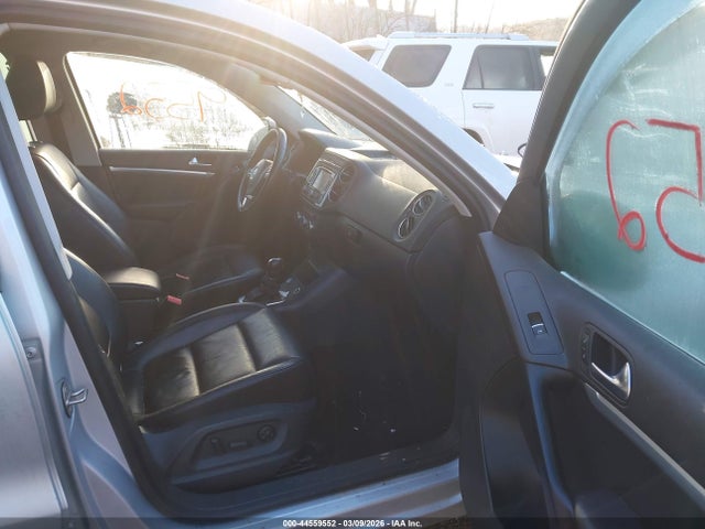 Volkswagen Tiguan Sel