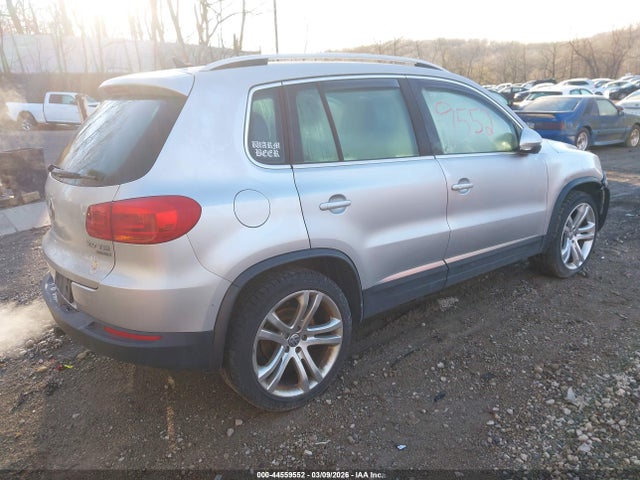 Volkswagen Tiguan Sel
