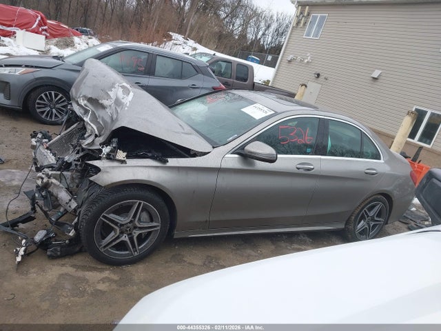 Mercedes-Benz C-Class 4matic