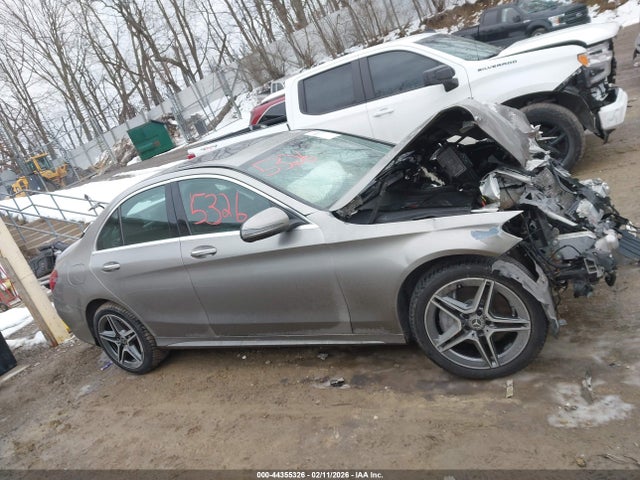 Mercedes-Benz C-Class 4matic