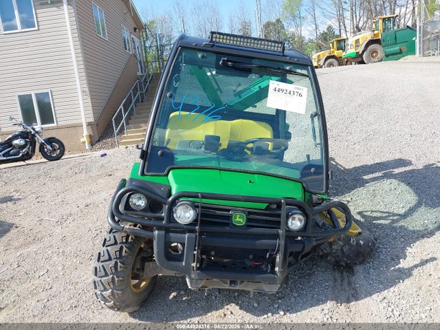 John Deere Xuv835m Gator