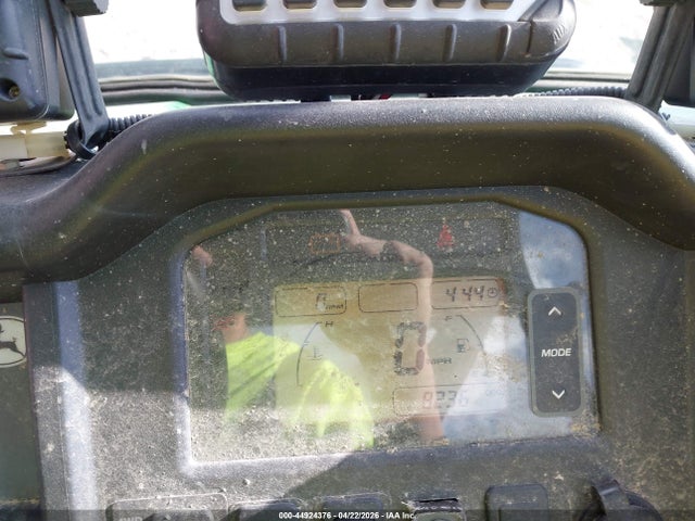 John Deere Xuv835m Gator