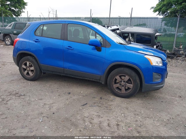 Salvage Chevrolet Trax Image