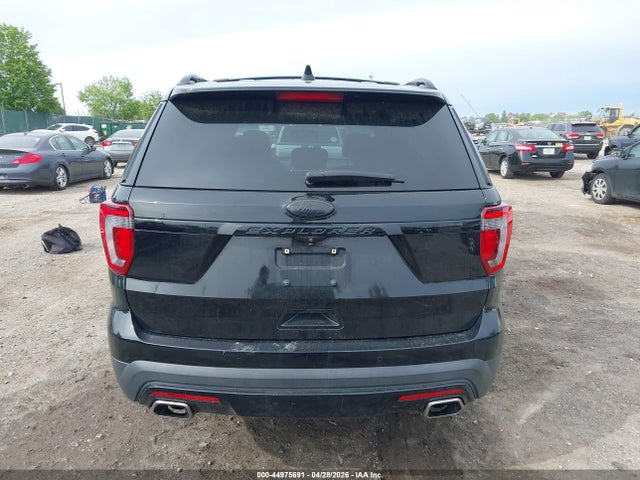 Ford Explorer Sport