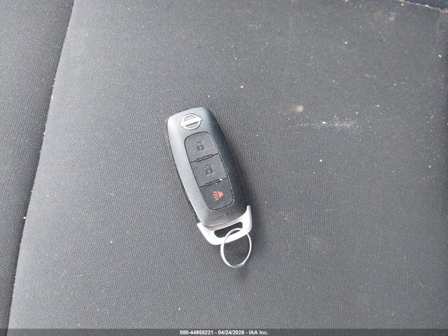 Nissan Rogue S Intelligent Awd