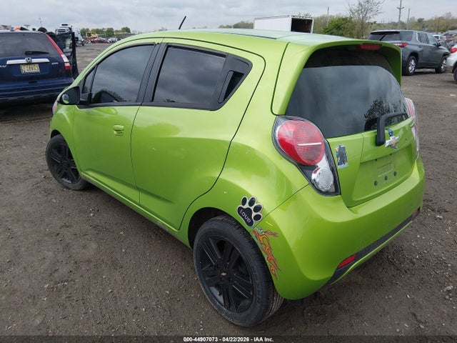 Chevrolet Spark 1lt Auto