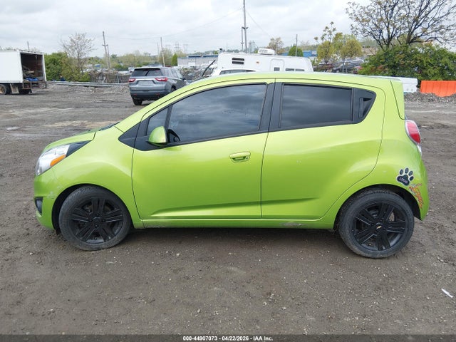 Chevrolet Spark 1lt Auto